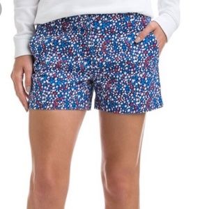 Vineyard Vines Stars & Whales shorts